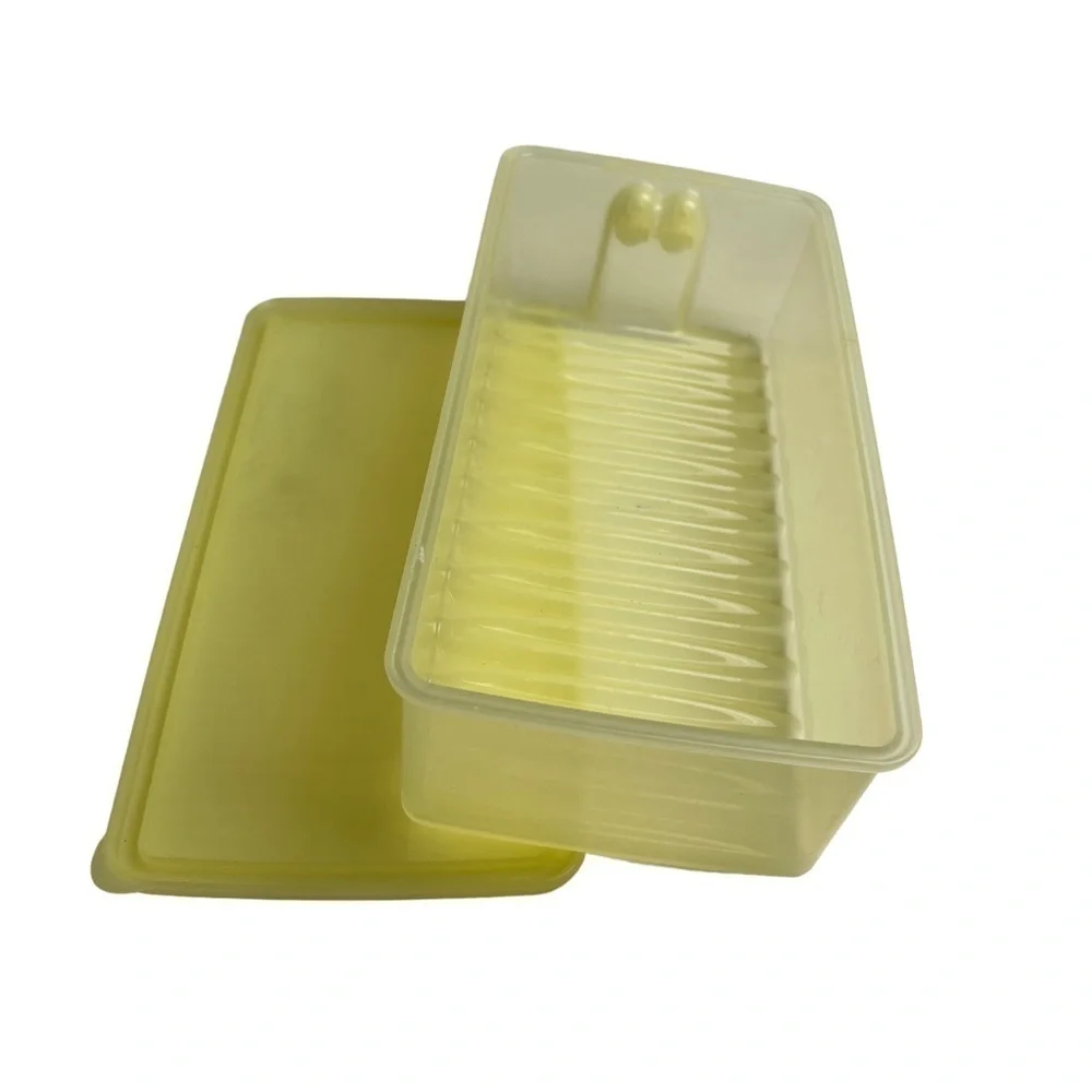 Tupperware FridgeSmart 4352B-1 Yellow Vented Container & 4353B-4 Lid 8 1/2 Cup